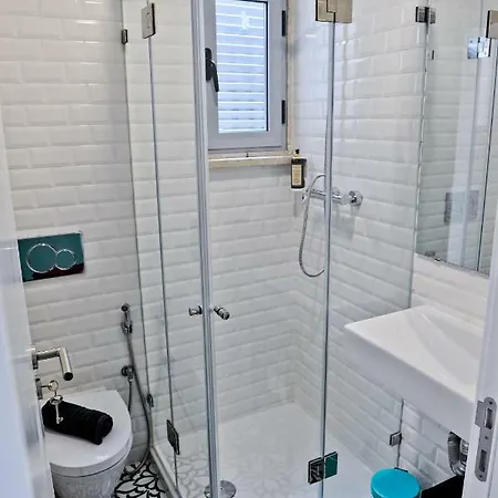 Appartement Expresso Martinis In By Misha's Place 4c Lissabon